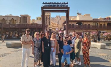 Discover Dubai with us - private guided tours Mygodubai.com
