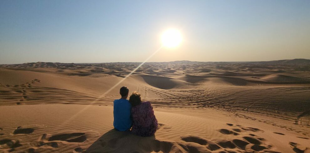 Couple in dunes dubai