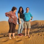 tourguide in dunes of Dubai