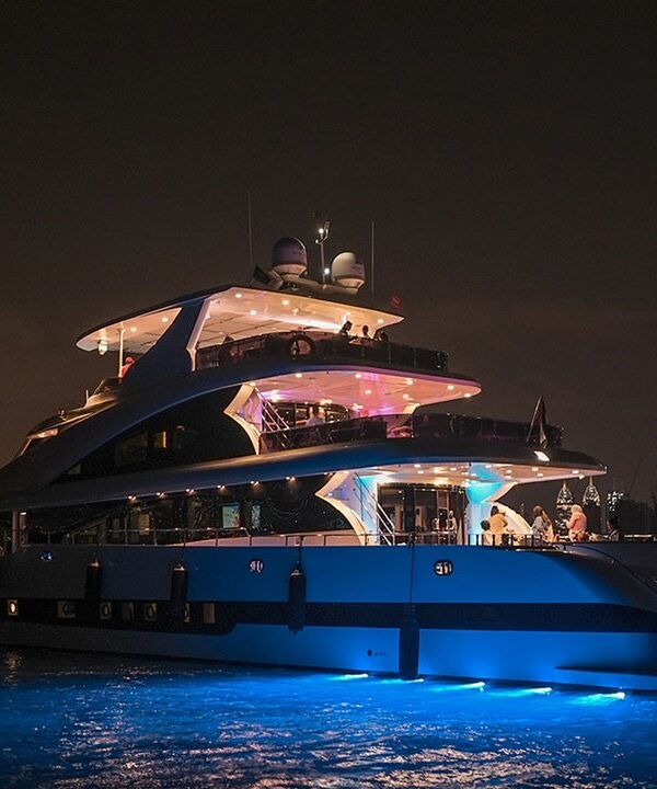 Sunset Yacht Cruise Dubai Marina - Mygodubai.com