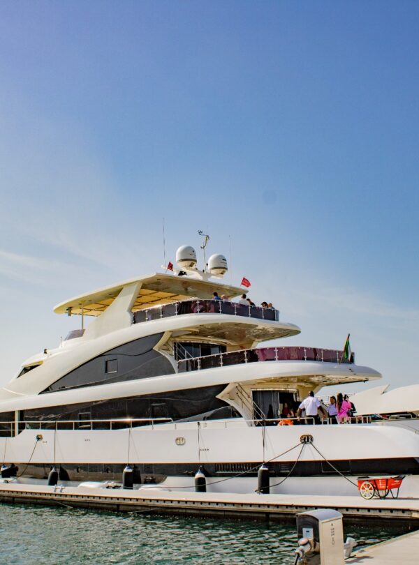 Sunset Yacht Cruise Dubai Marina - Mygodubai.com