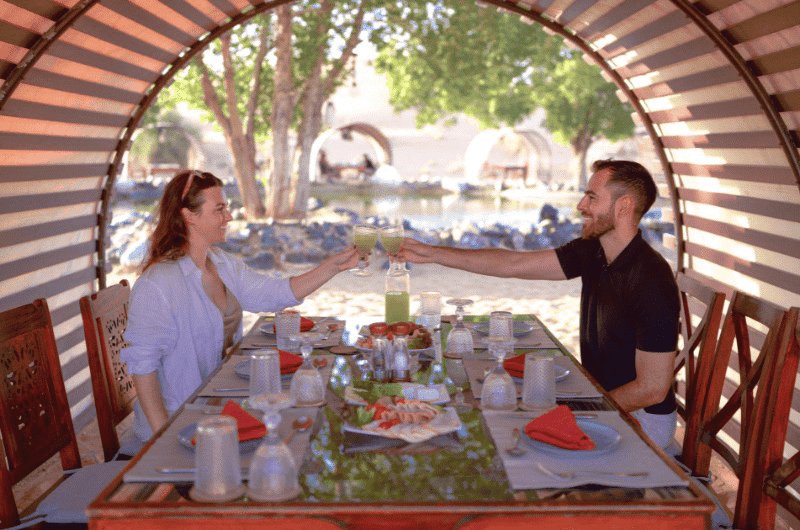 breakfast hot air balloon dubai